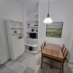 Cozy Apartment Alfaqueque